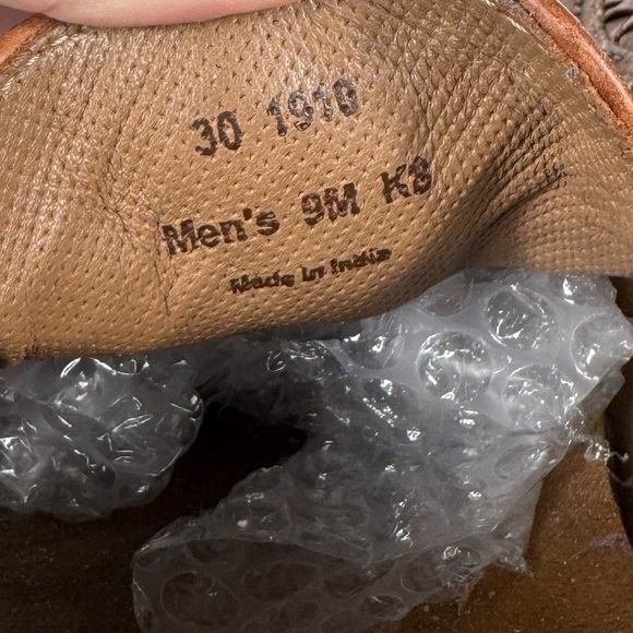 Trask Silas Loafers, Size 9 - Picture 4 of 6